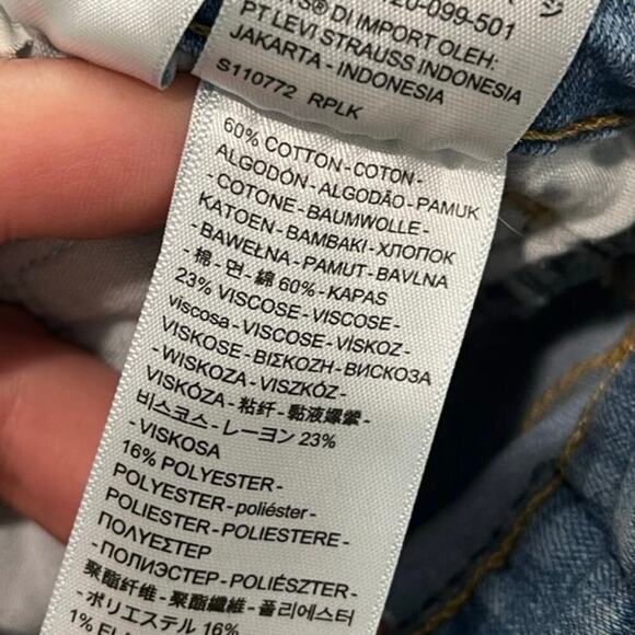 Levi's Womens 711 Skinny Jeans High Rise Denim Light Wash Blue Size 26x30 - Picture 8 of 12